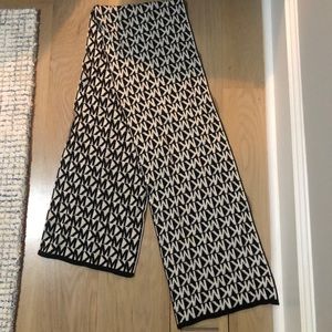 Michael Kors Scarf